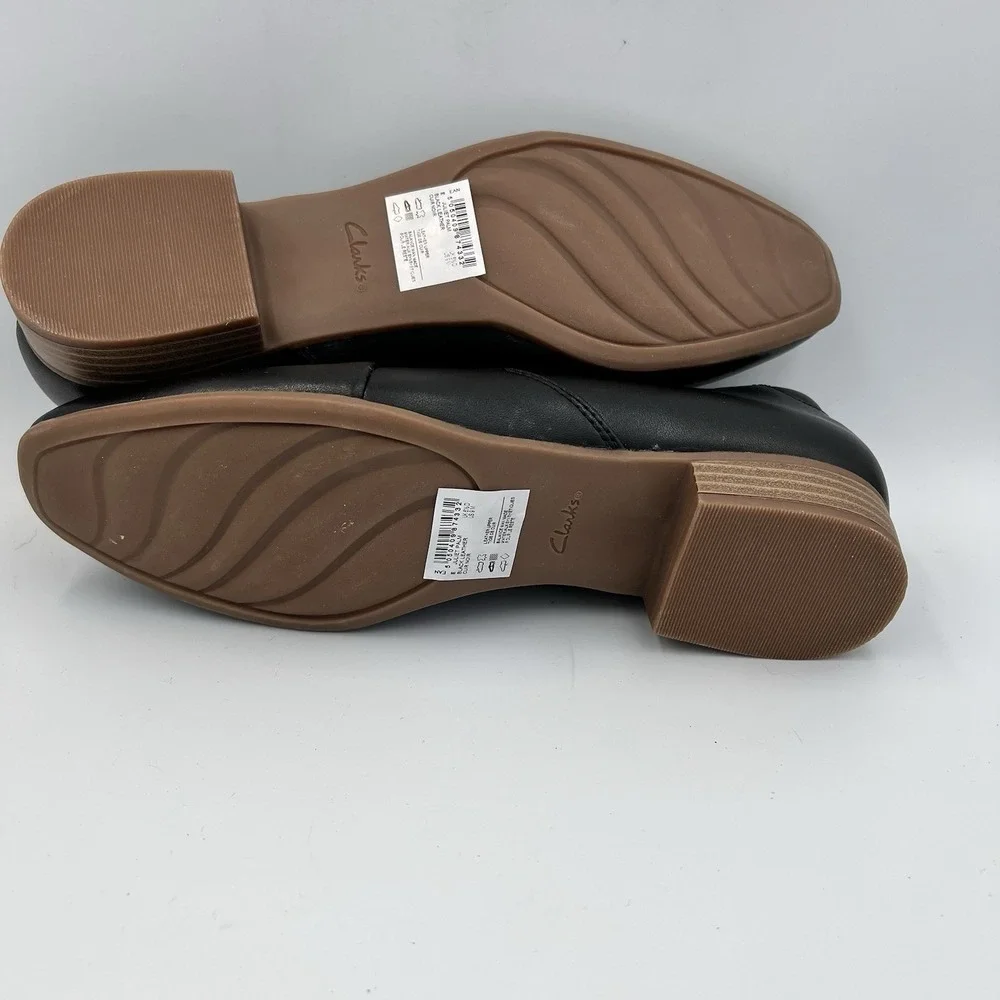 NEW! Clarks‎ Women's Juliet Palm Black Leather Loafer Women's Sz 9M Slip On